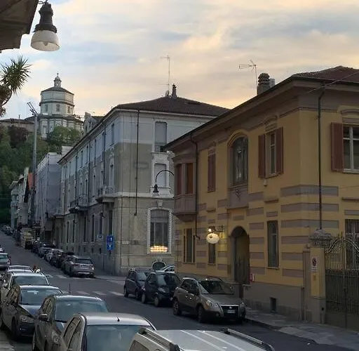 Vivi La Gran Madre Apartman